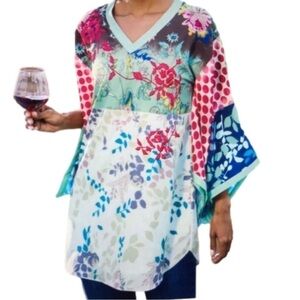 Soft Surroundings Izumi Pullover Kimono Sleeve Asian Floral V-Neck Tunic Blouse